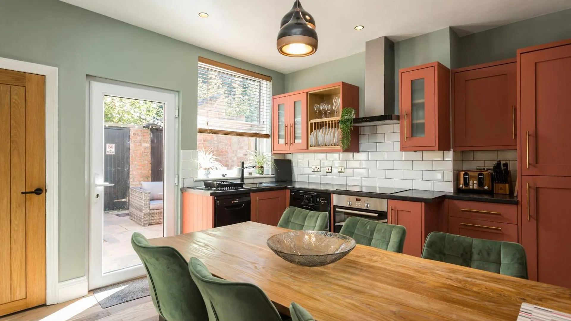 York 2 Bedroom Townhouse